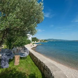 Maruna House Maslenica