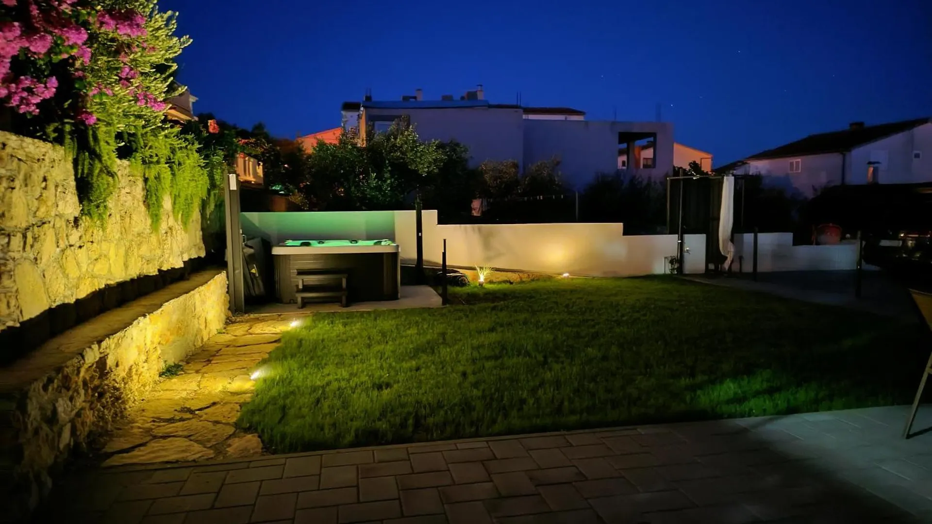 Three Seas Apartment Maslenica 0*,  Croatia