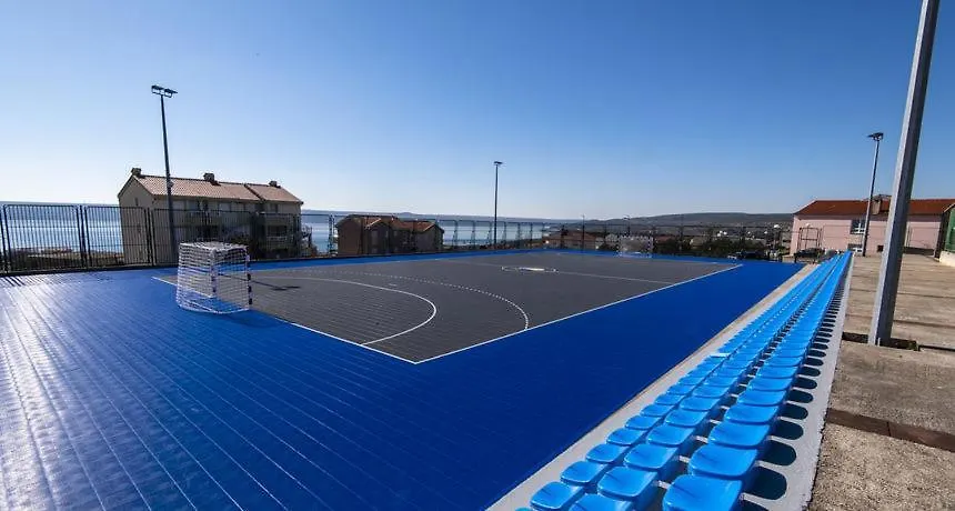 Three Seas Apartment Maslenica Croatia